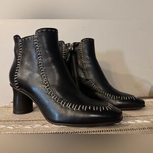 JW Anderson Black Leather Ankle Boots with Stitch Detailing Women’s Size 9 (39)
